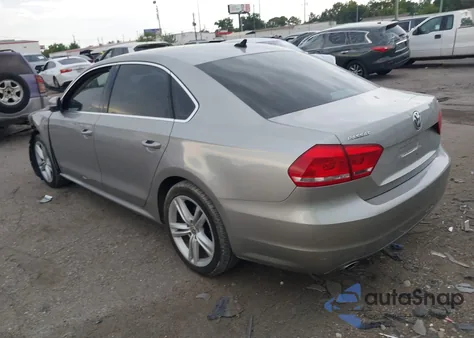 2014 Volkswagen Passat 2.0L Tdi Se из США, поврежденный, VIN 1VWBN7A36EC073033